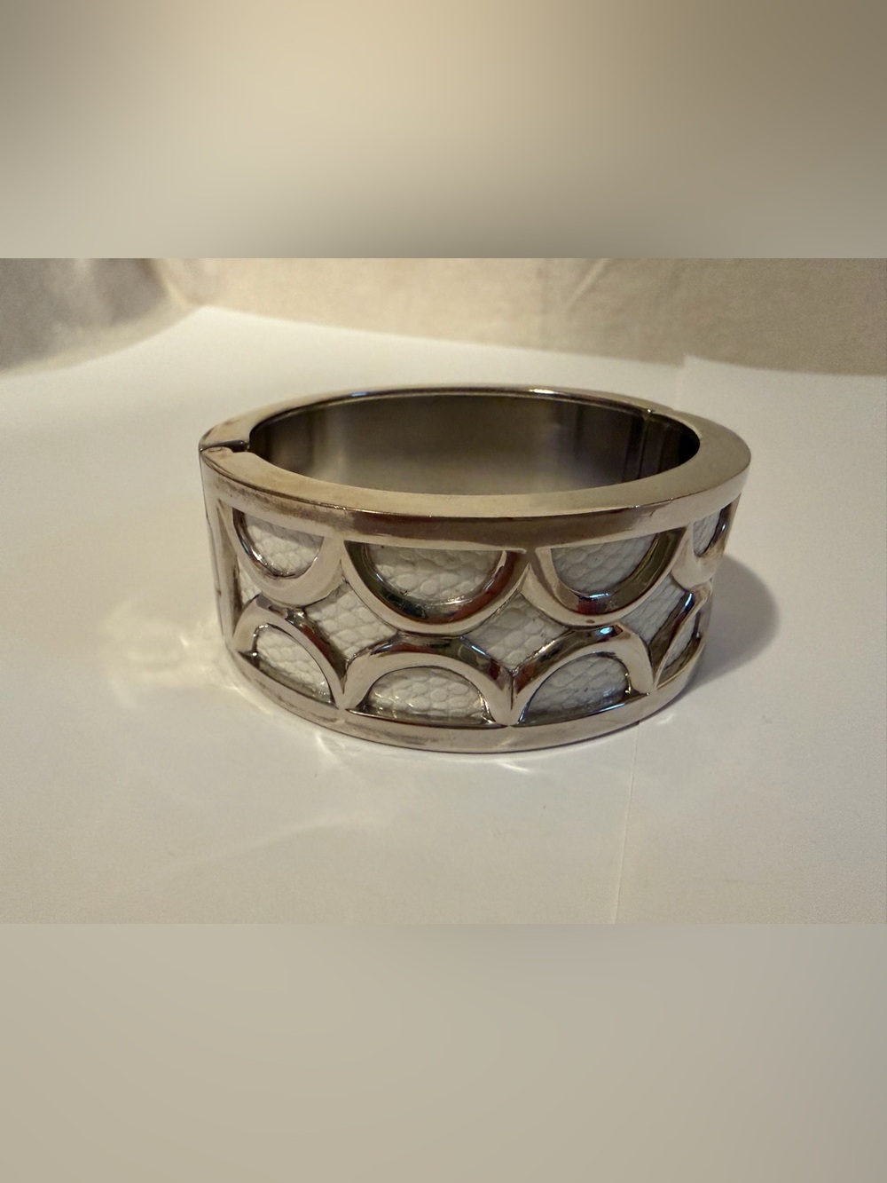 White House Black Market Silver-Tone Scalloped Cutout Bangle with White Inlay